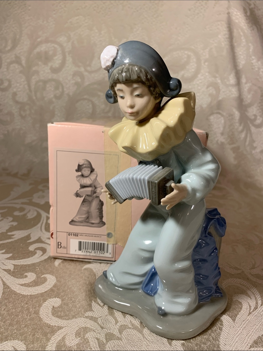 NAO By Lladro Harlequin Concerto